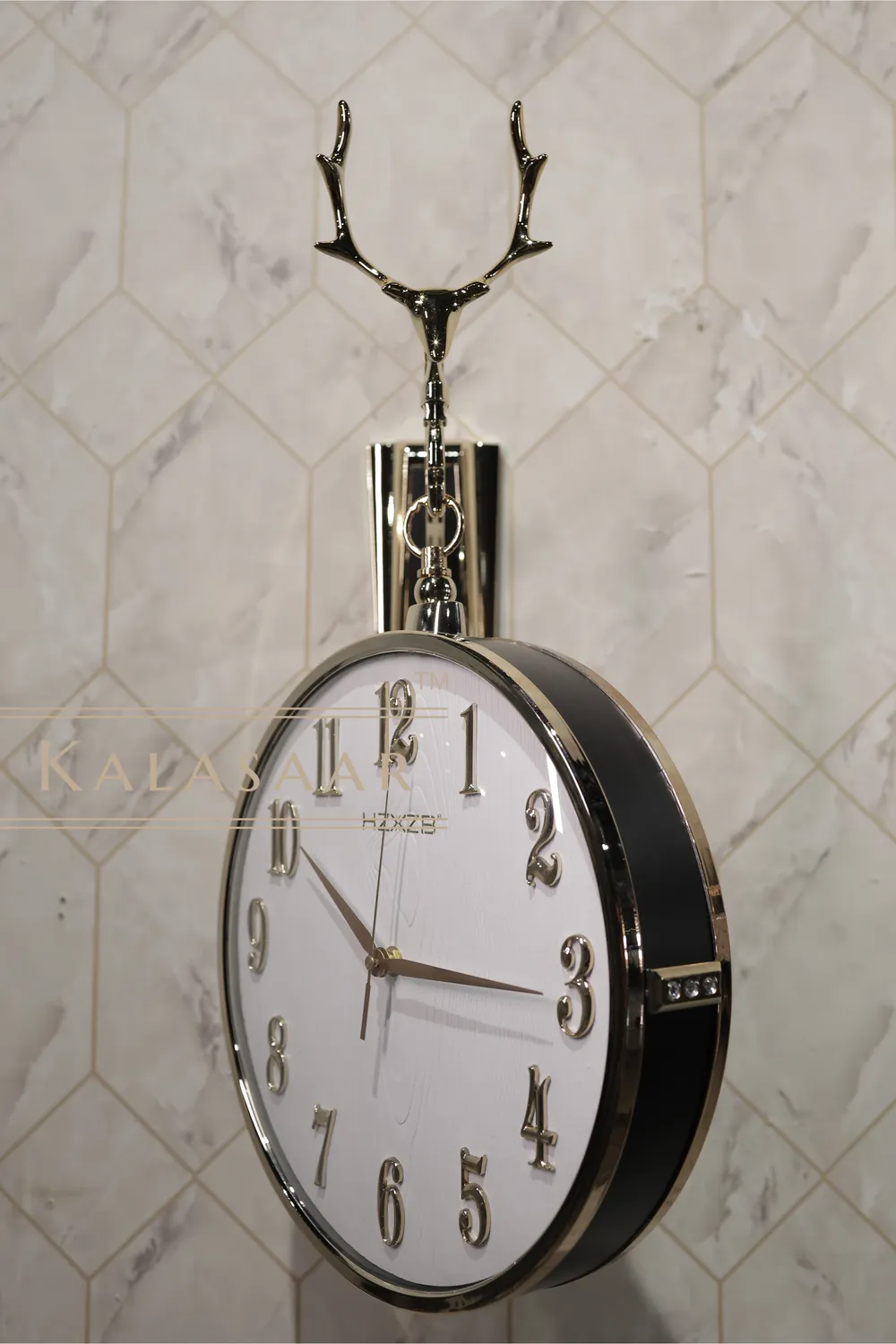 Elegant Dual-Sided Wall Clock – Black & White | Roman & English Numerals
