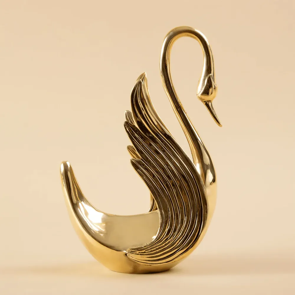 Elegant Swan Solid Brass Sculpture – Gold Luxe Decor 