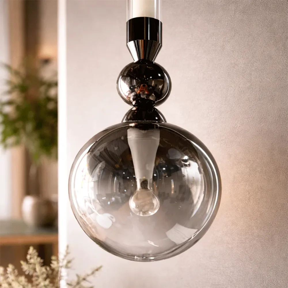 WallMantra Linear Glass Globe Cluster – Modern Hanging Light