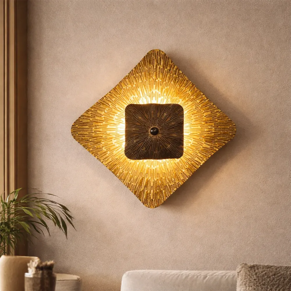 Radiant Gold Aura LED Wall Light – Luxury Designer Wall Lamp 
