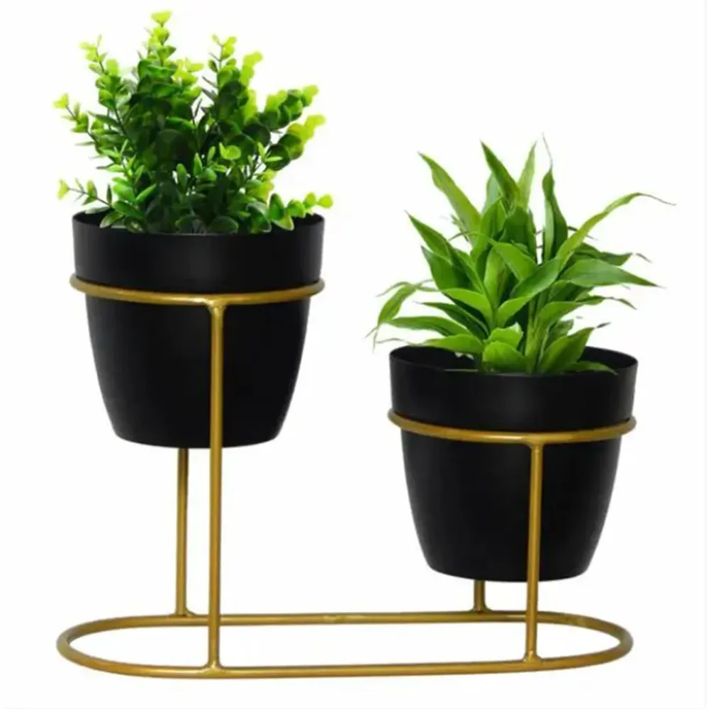 2 Planter Set With Resilient Metal Stand Golden