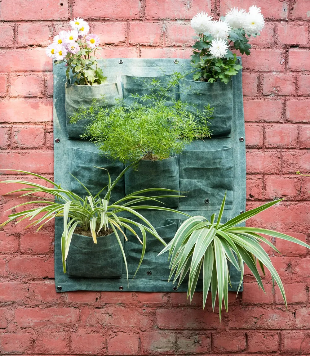 9 Pockets' Elegant Fabric Wall Planter for Green Wall 9' Pocket, Set of - 1