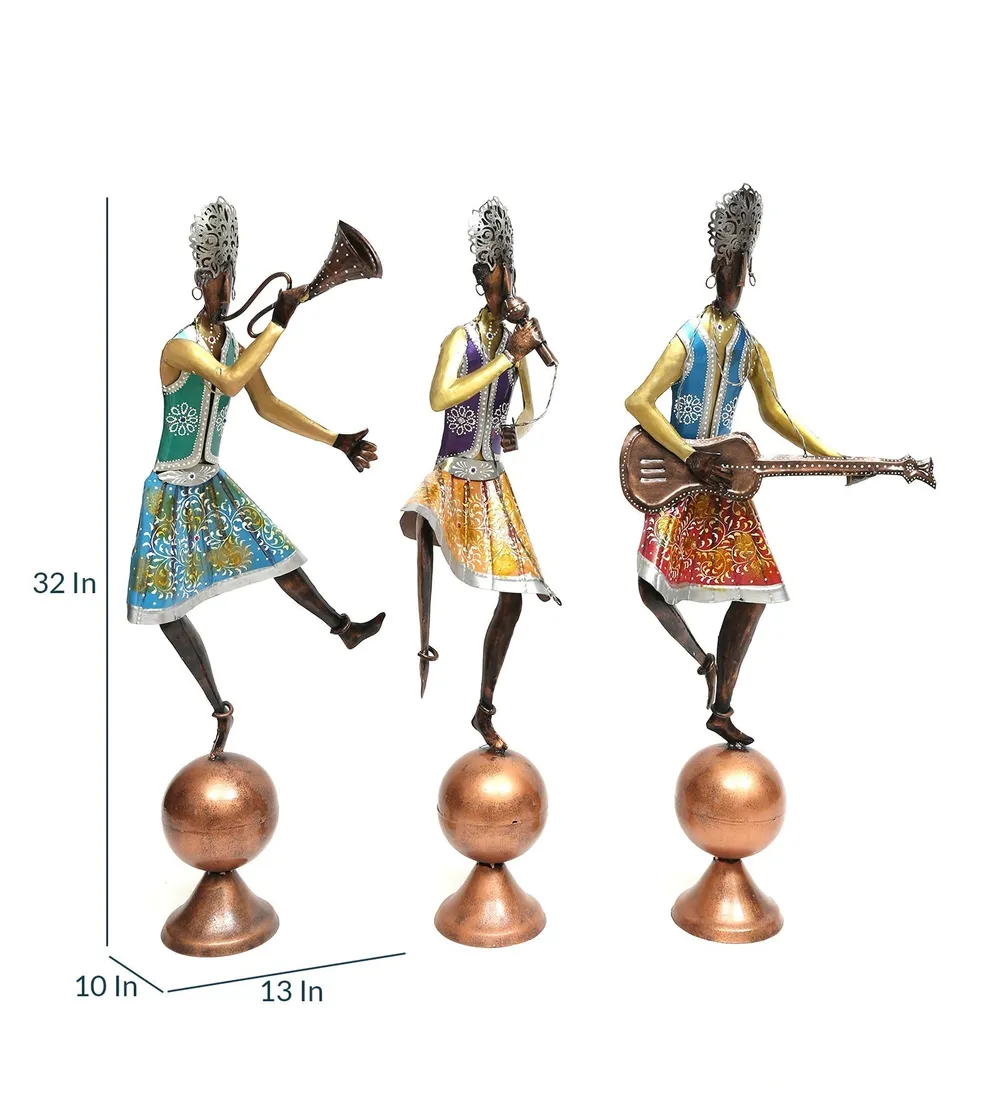 A Musical Show Rajasthani Art Human Figurines / Showpiece