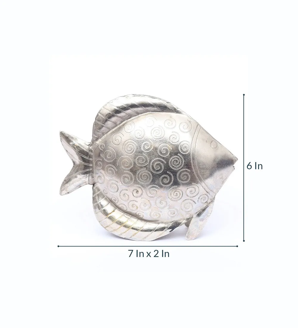 Abstract Silver Fish Metal Figurine / Showpiece
