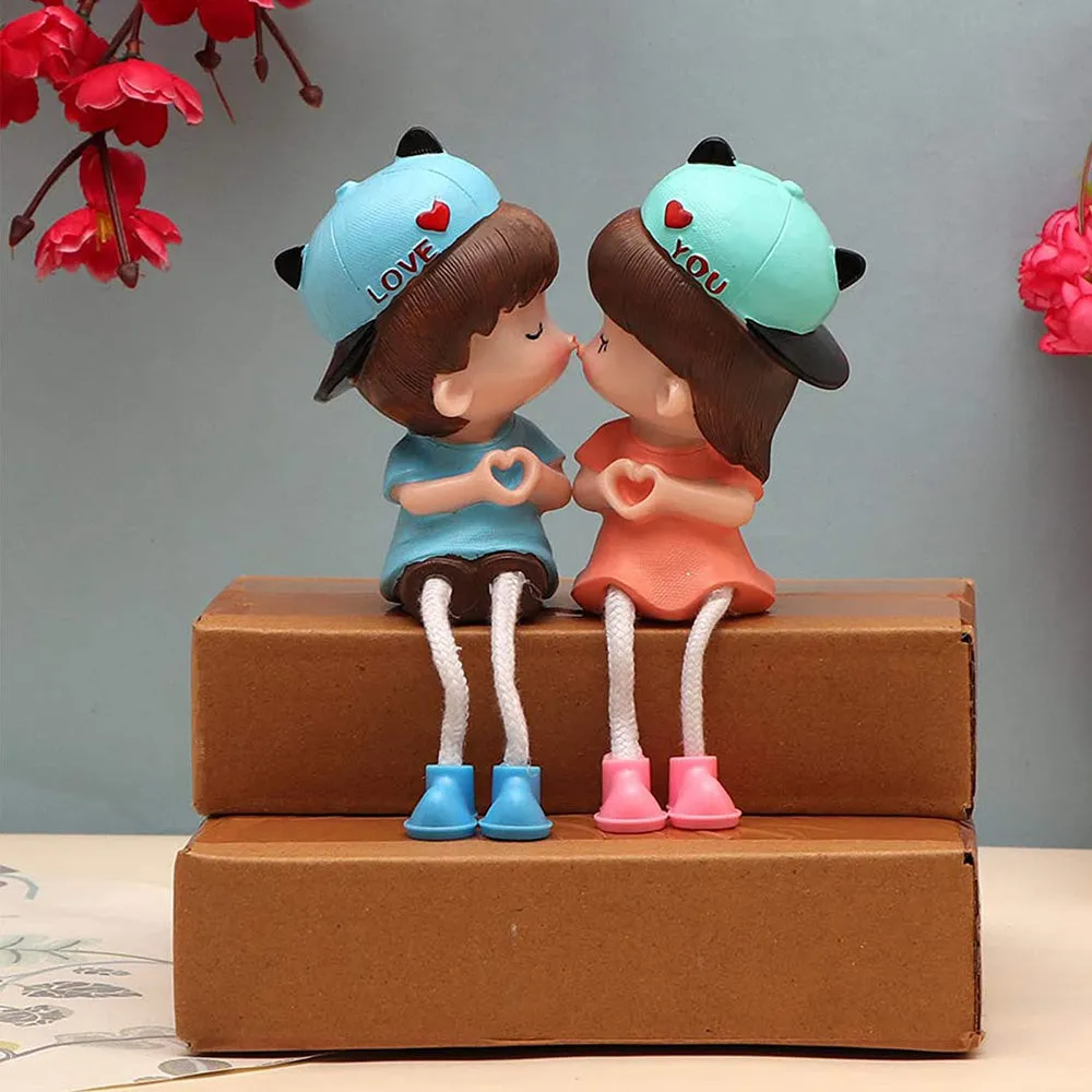 Adorable Multicolour Love Couple Figurine Valentine's Day Gift Set