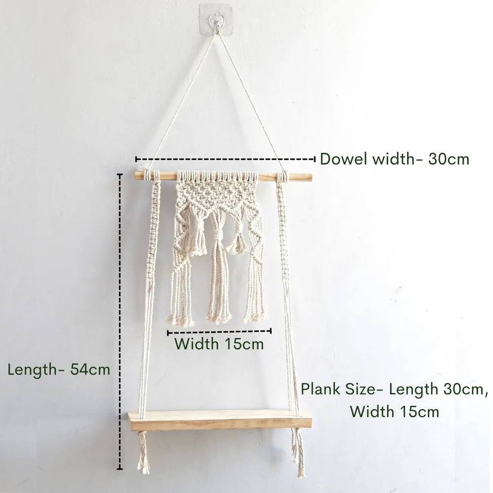 Aesthetic Durable Twisted Macrame Wall Hanging Shelf