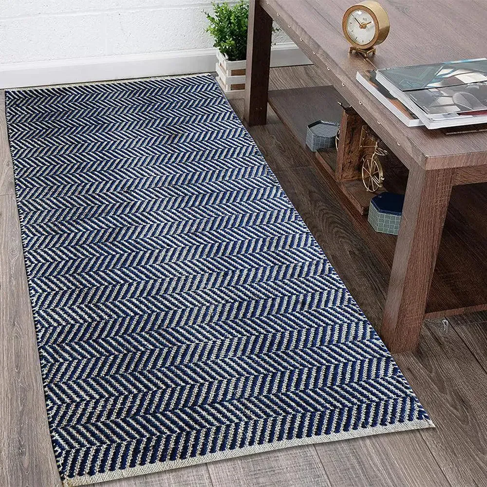 Aztec Pattern Blue Jute & Cotton Area Rug (70 X 140) cm