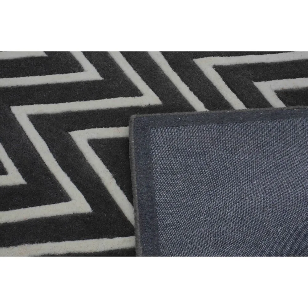 Aztec Patterned Grey & White Tufted Area Carpet 2X5ft