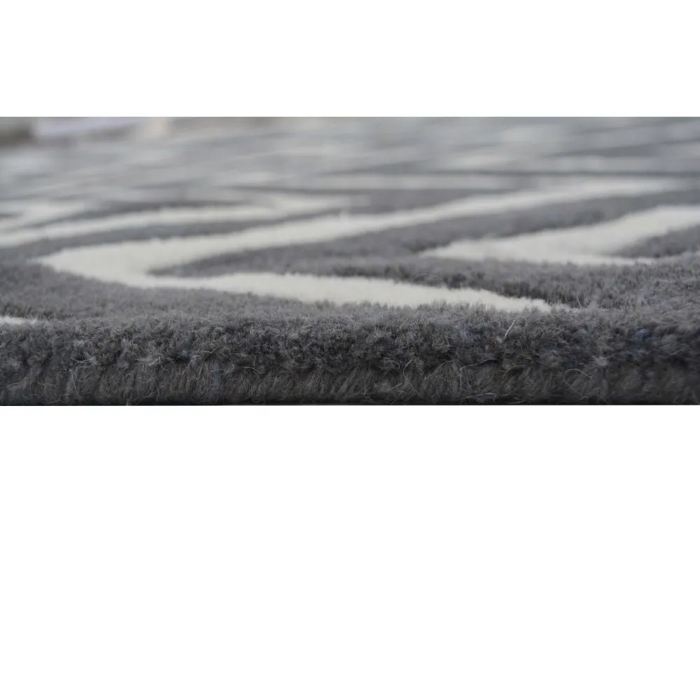 Aztec Patterned Grey & White Tufted Area Carpet 2X5ft