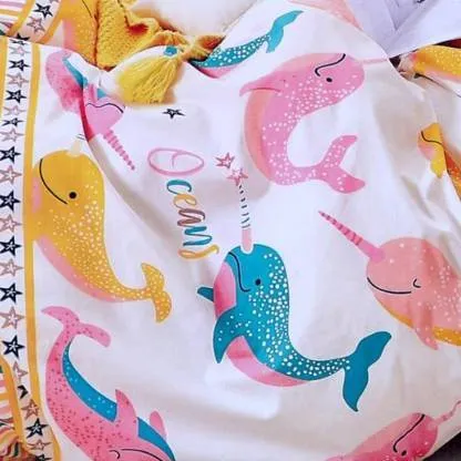 Baby Shark Printed Double Bedsheet With 2 Pillow Covers (Multicolor)