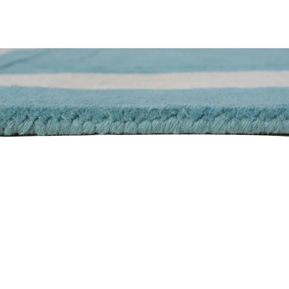 Basic Square Patterned Blue & White Tufted Area Carpet 2X5ft