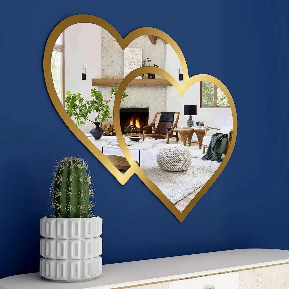 Beautiful Decorative Heart Shape Mirror With Gold Finish Frame