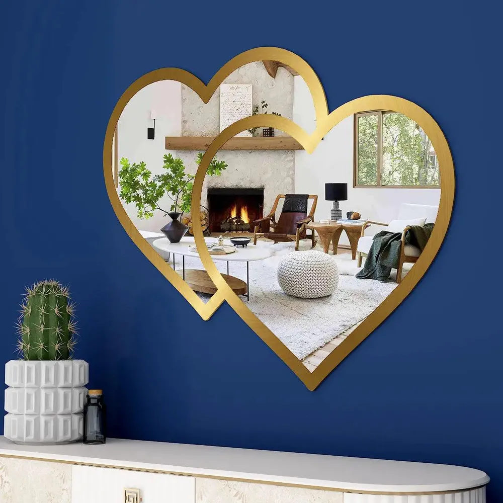 Beautiful Decorative Heart Shape Mirror With Gold Finish Frame