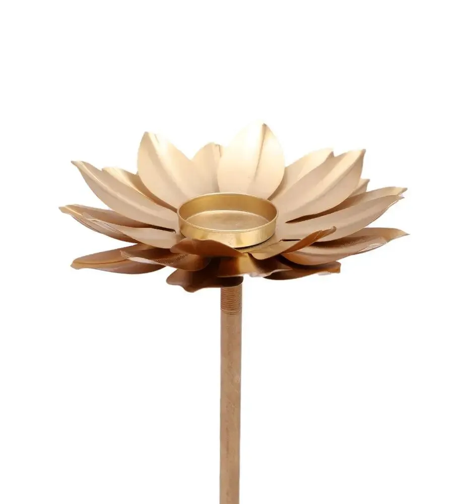 Beautiful Six Flower Leaves DetachableTealight Holder (Set of 3)
