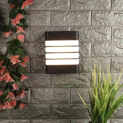 Black Aluminium And Glass Outdoor Led Lighting