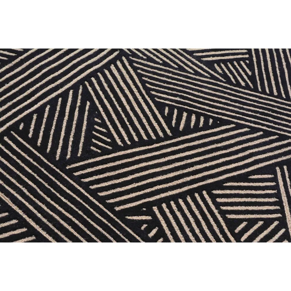 Black & Beige Broad Criss Cross Patterened Tufted Area Carpet 3X5ft