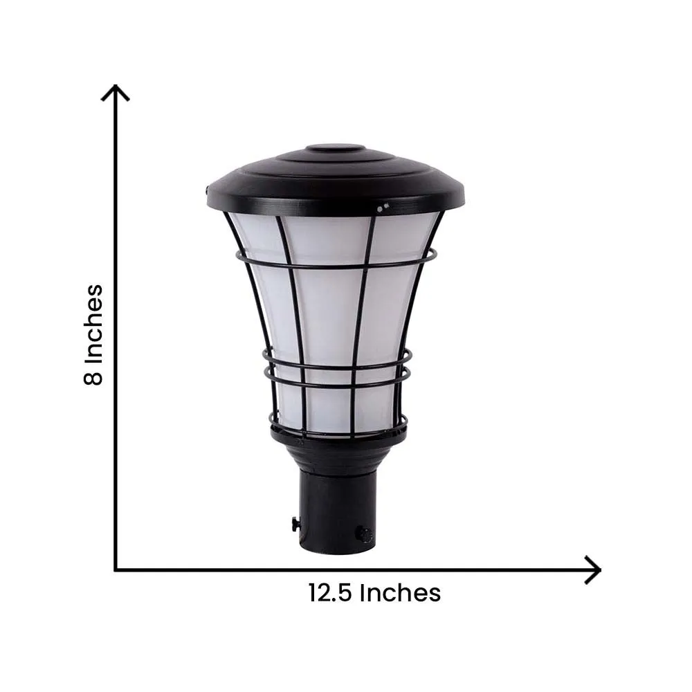 Black Framed Traditional Warm Outdoor Gate Light Single Piece