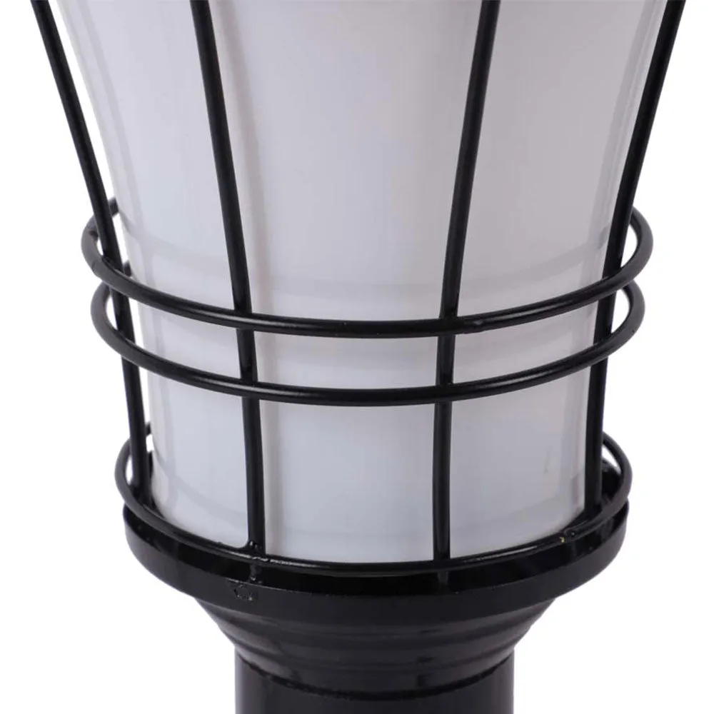 Black Framed Traditional Warm Outdoor Gate Light Single Piece