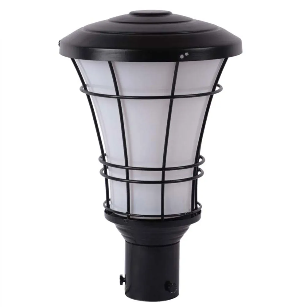 Black Framed Traditional Warm Outdoor Gate Light Single Piece