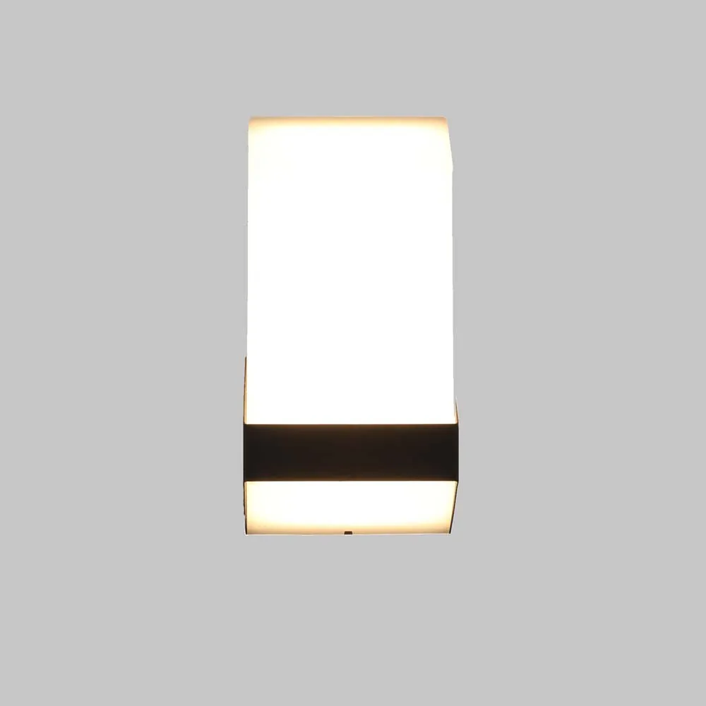 Black Metal Outdoor Led Wall Light Single Piece