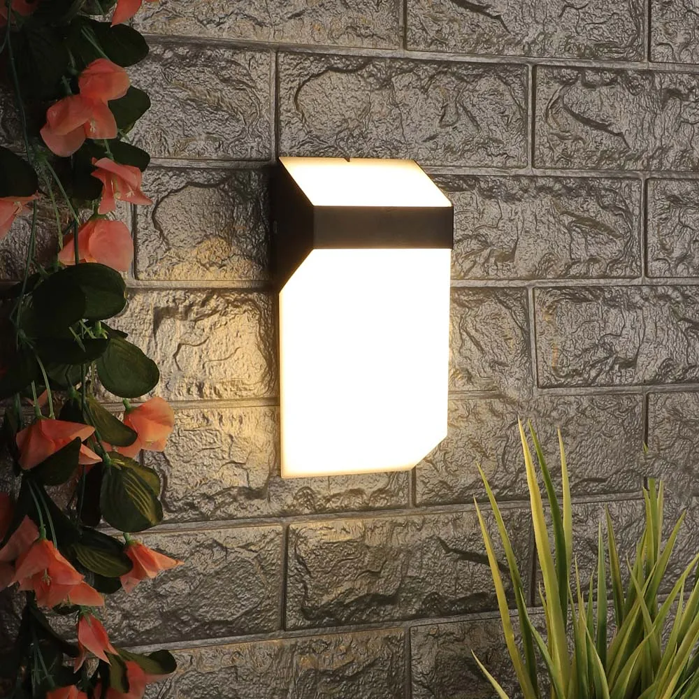 Black Metal Outdoor Led Wall Light Single Piece