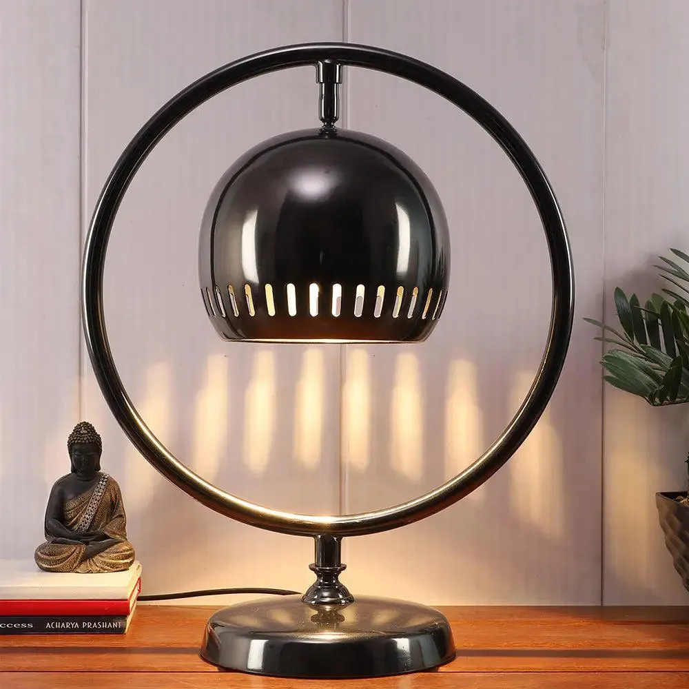 Black Nickle Round Modern AluminiumTable Lamp