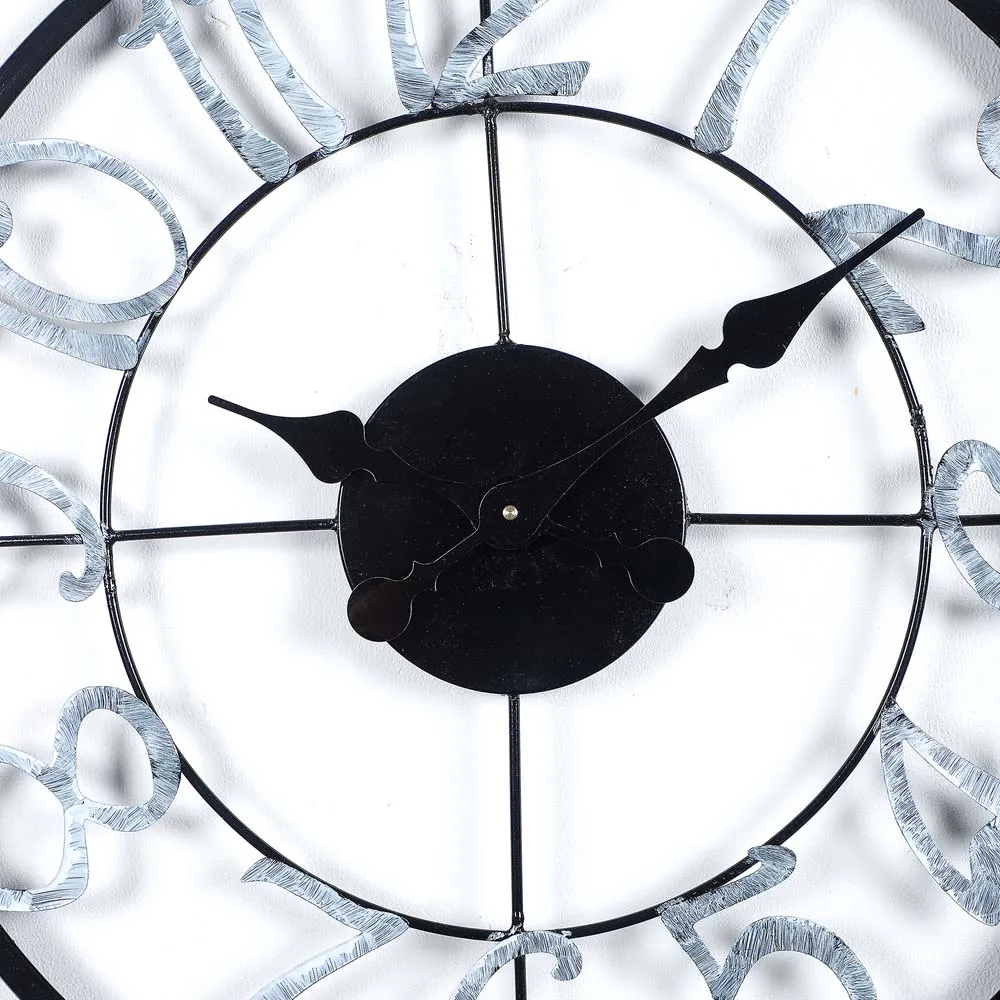 Black & Silver Vintage Roman Decorative Metal Wall Clock