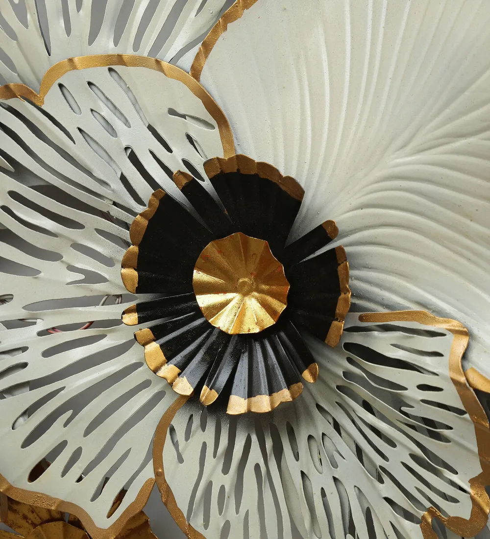Black & White Gold Brushed Floral Metal Wall Decor