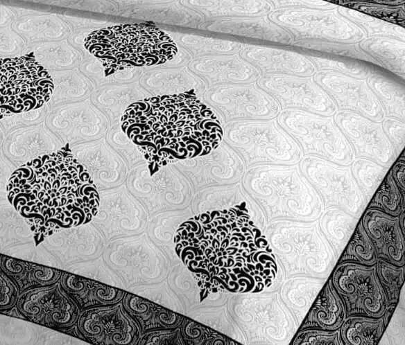 Black & White Leaf Printed 144 TC Cotton Double Bedsheet with Pillow Covers