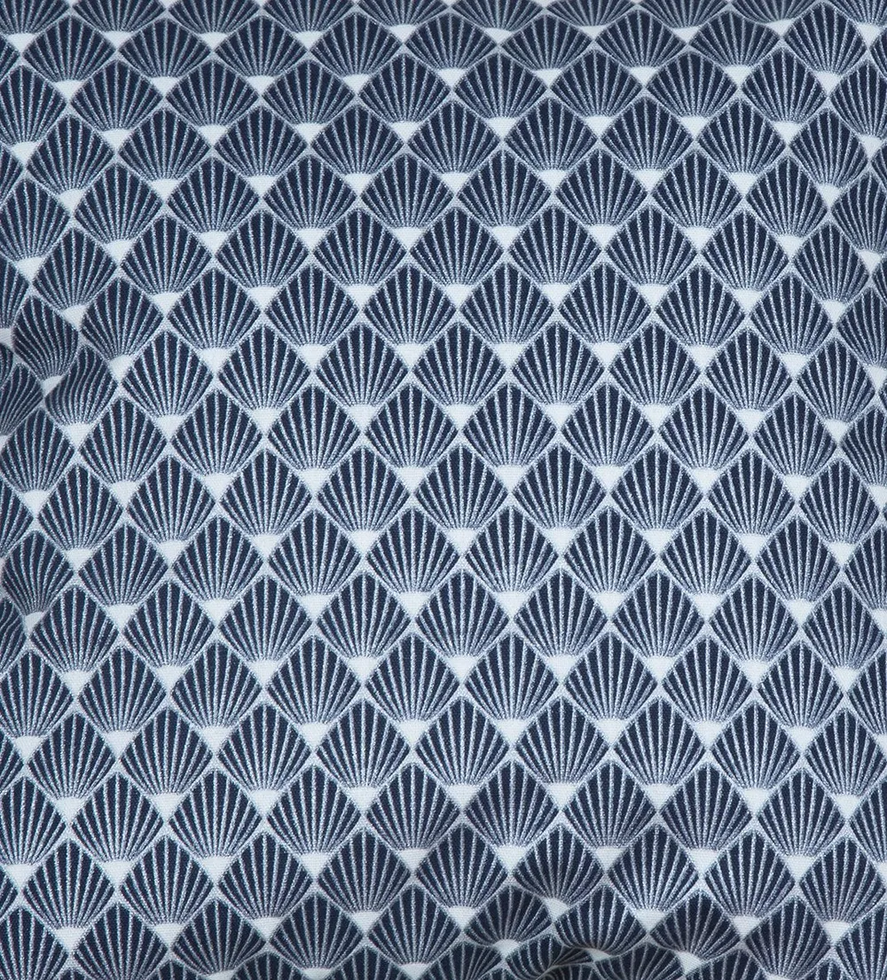 Blue Diamond Leaf Print Cushion Cover