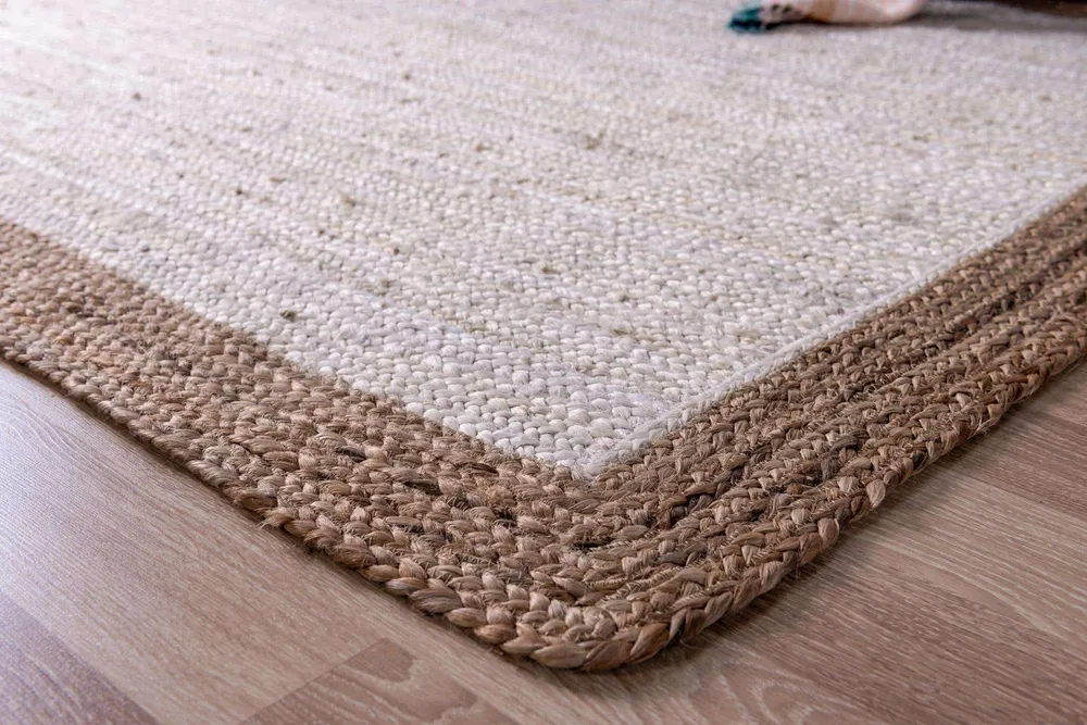 Bordered Hand Woven Traditional Jute Rug M (4*6 ft)