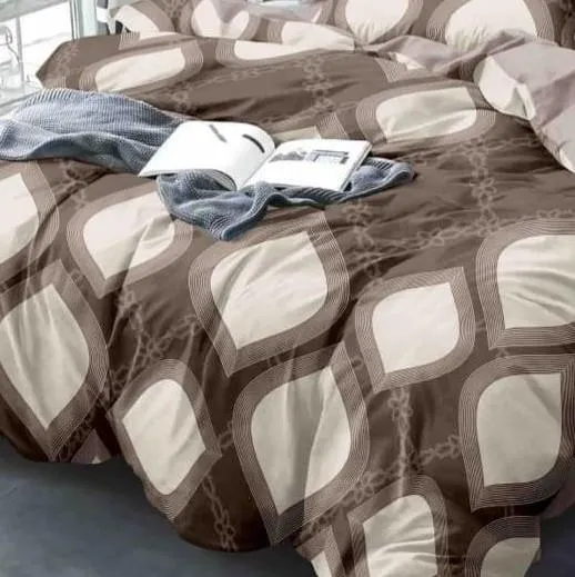 Brown Hollow Geometric Print Double Bedsheet With 2 Pillow Covers (Brown)