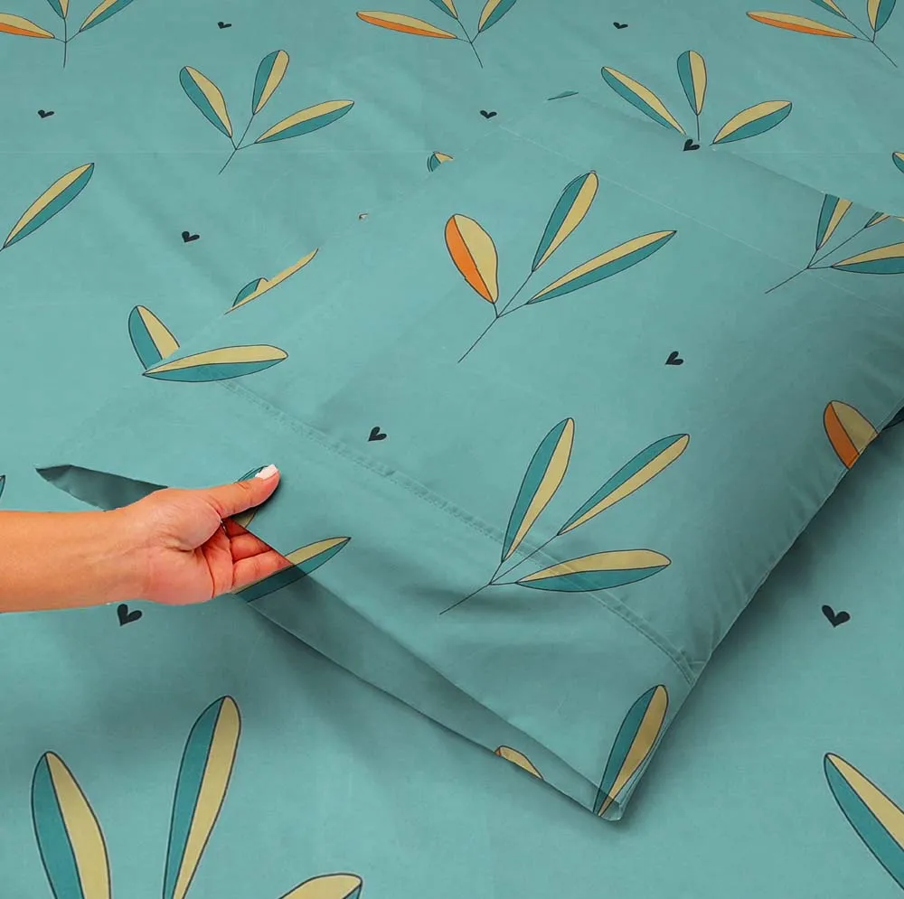BSB Home Turquoise Leaves Printed Cotton Double Fitted Bedsheet