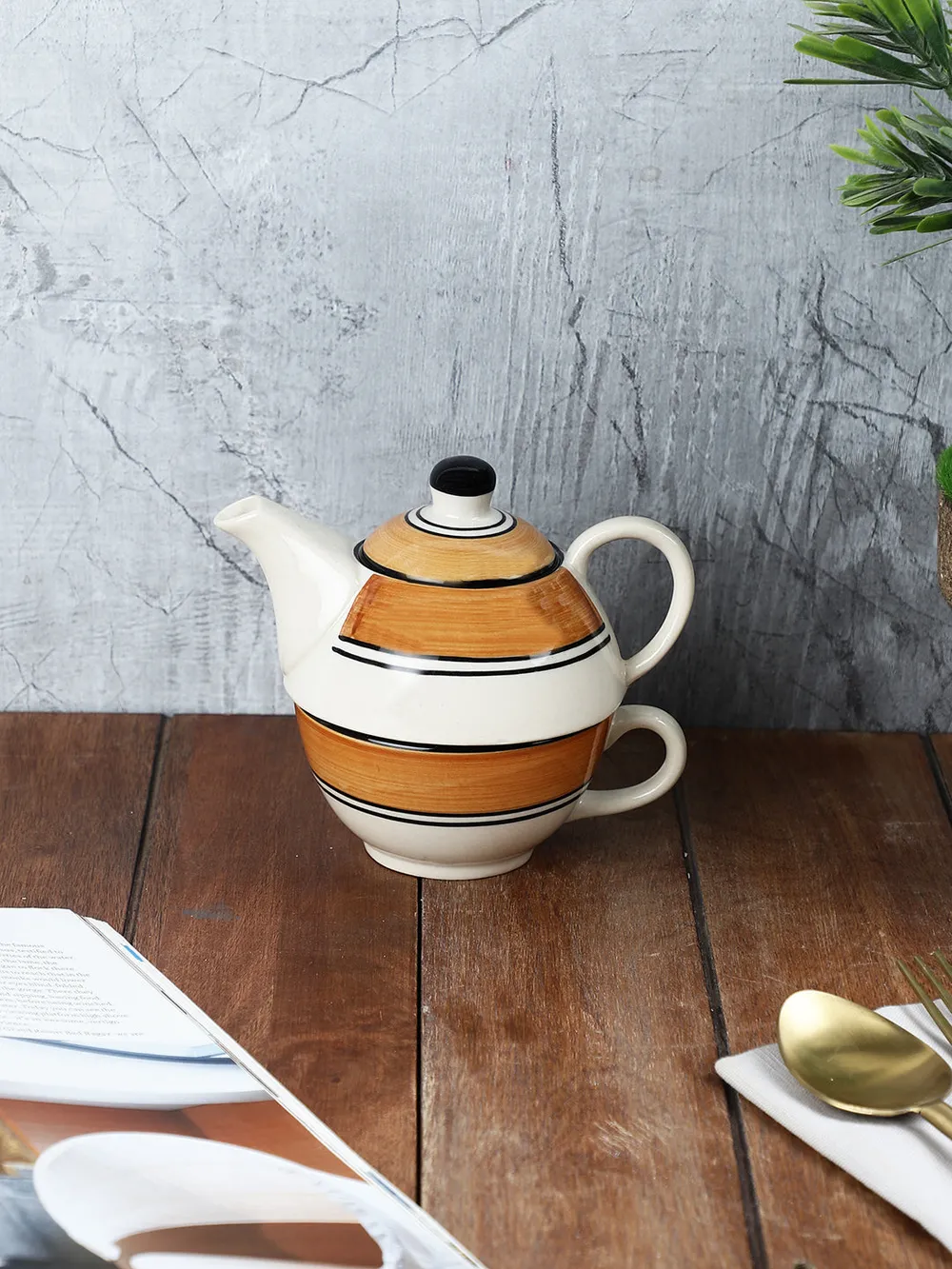 Ceramic Multicolor Kettle & Tea Set Of 2