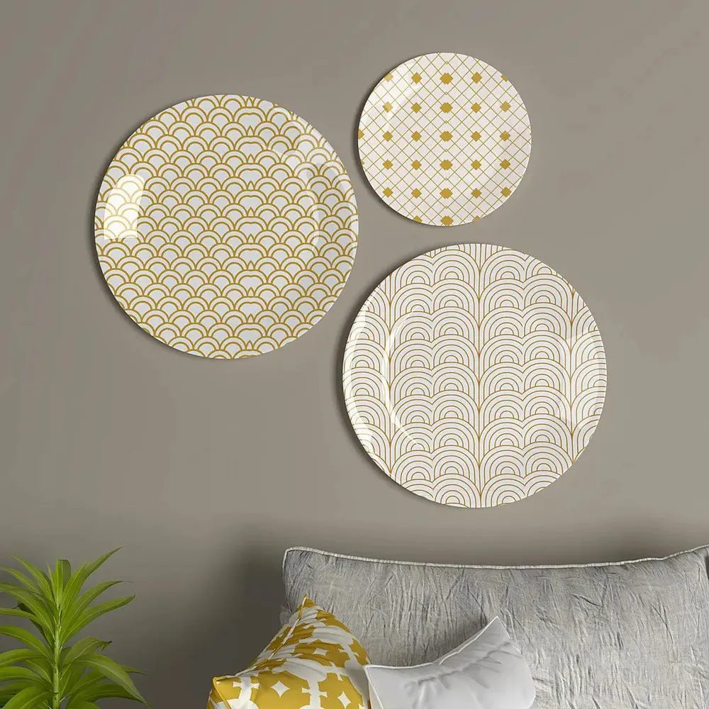 Ceramic Wall Plates With Lattice Pattern Design Art' Wall Hanging.