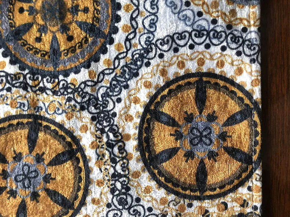 Circular Yellow & White Designer Soft Velvet Table Runner