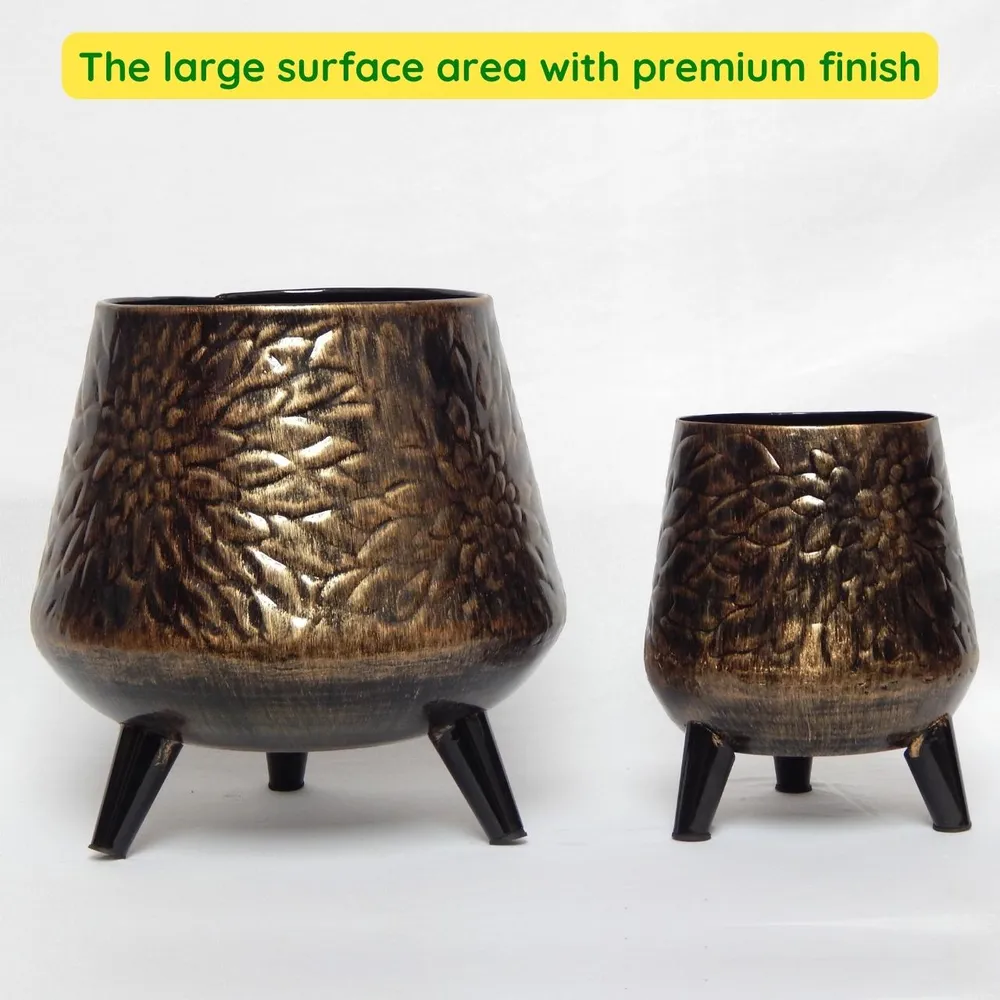 Classic Gold & Black Leaf Textured Set Set of 2 Indoor Metal Plant Stand with Pot