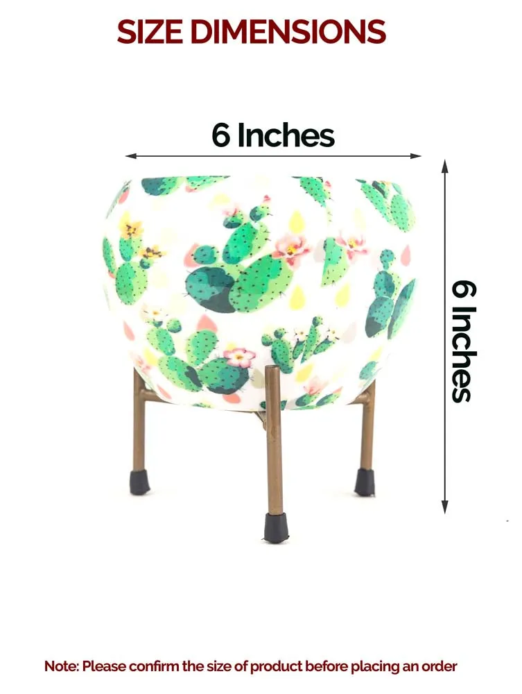 Classic White and Gold Resilient Metal Planter Stand Set Of 1