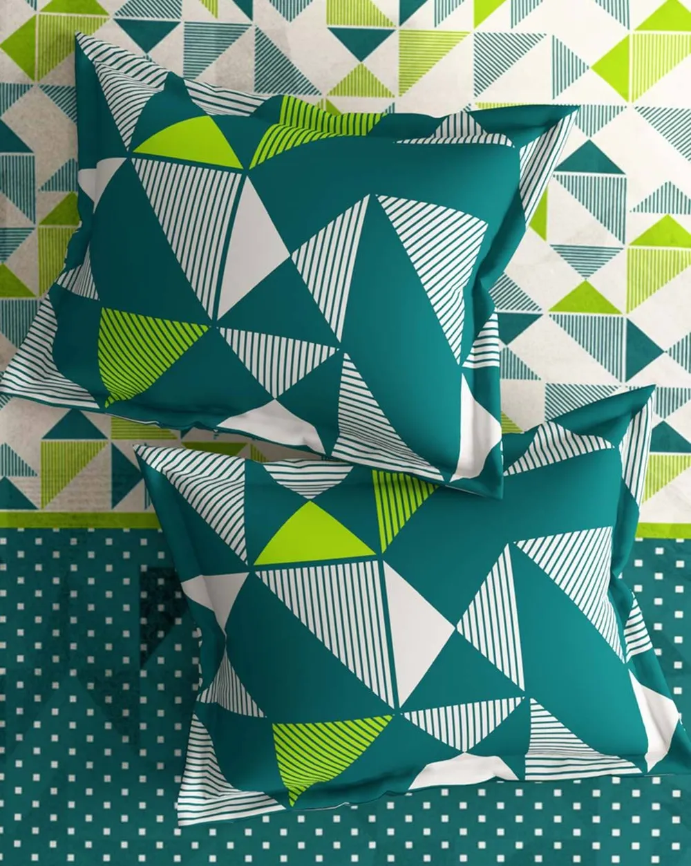 Classy Geometric Printed Magnum Super Soft Cotton King Size Bedsheet with 2 Pillow Covers - 300 Thread Count (Green)