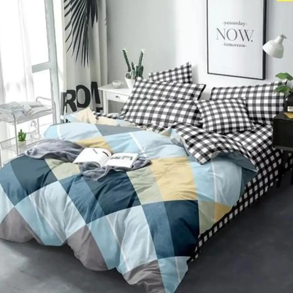 Contrasting Blues Geometric Print Double Bedsheet With 2 Pillow Covers (Blue)