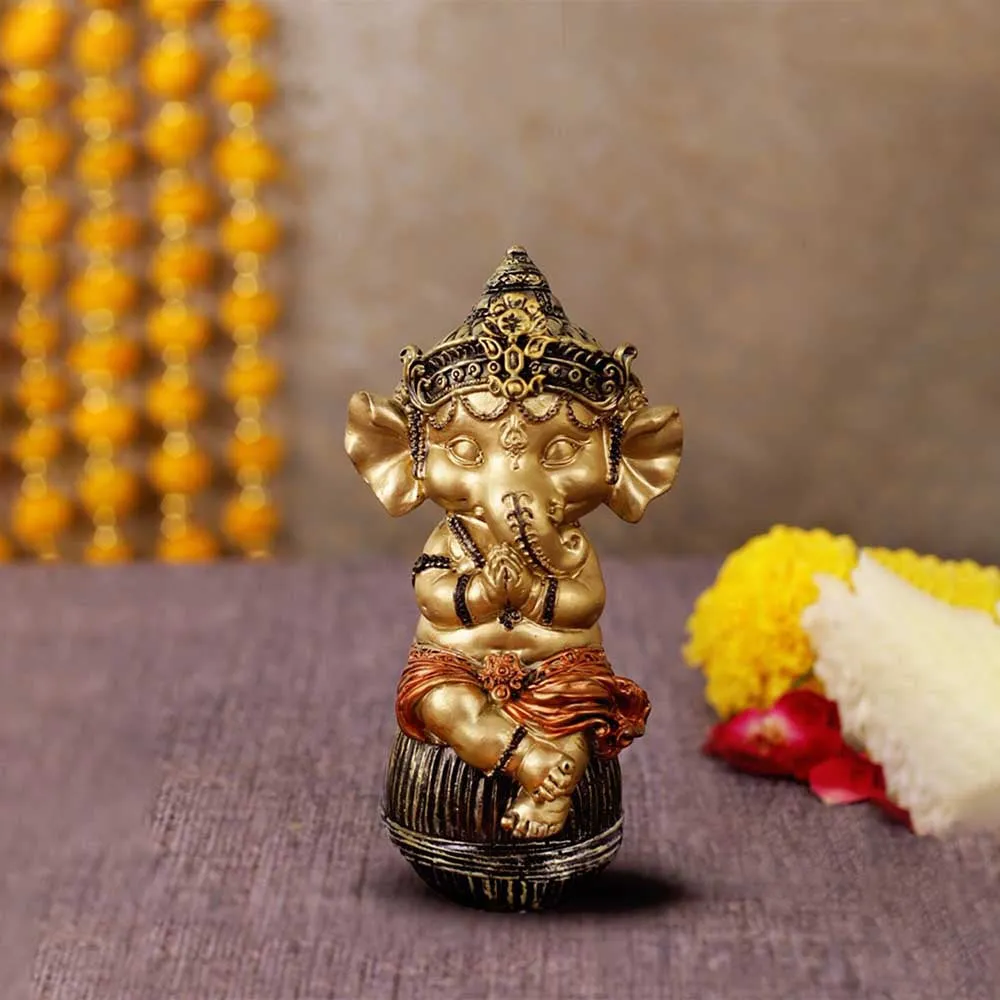 Copper Toned Detailed Decorative Lord Ganesh Idol