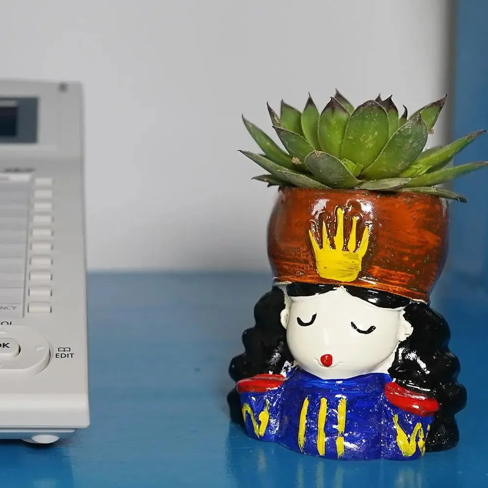 Cute Queen Family Desk Planter Flower Pot for Home Decor Set of 3