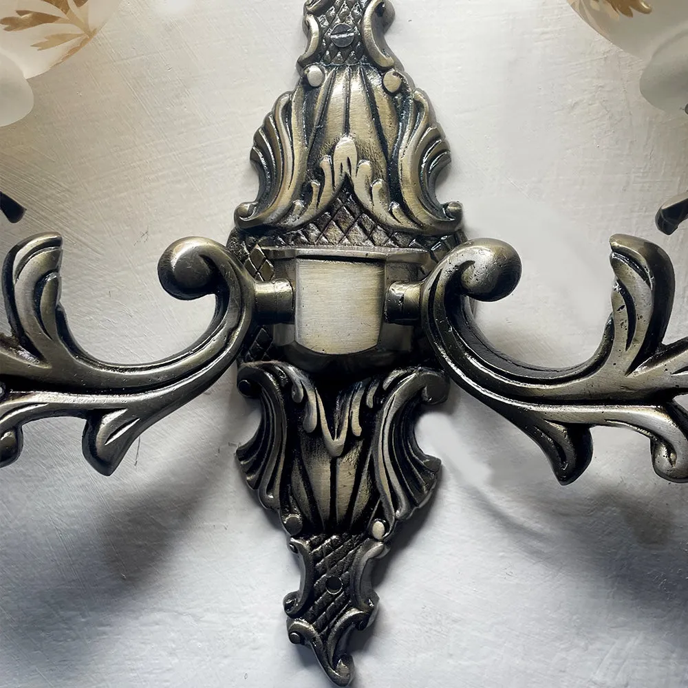 Dash Of Antique Round Wall Light Single Piece