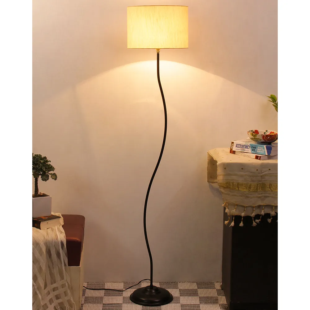 Deigner Wavy Floor Lamp With Drum Shape Cotton Shade Black