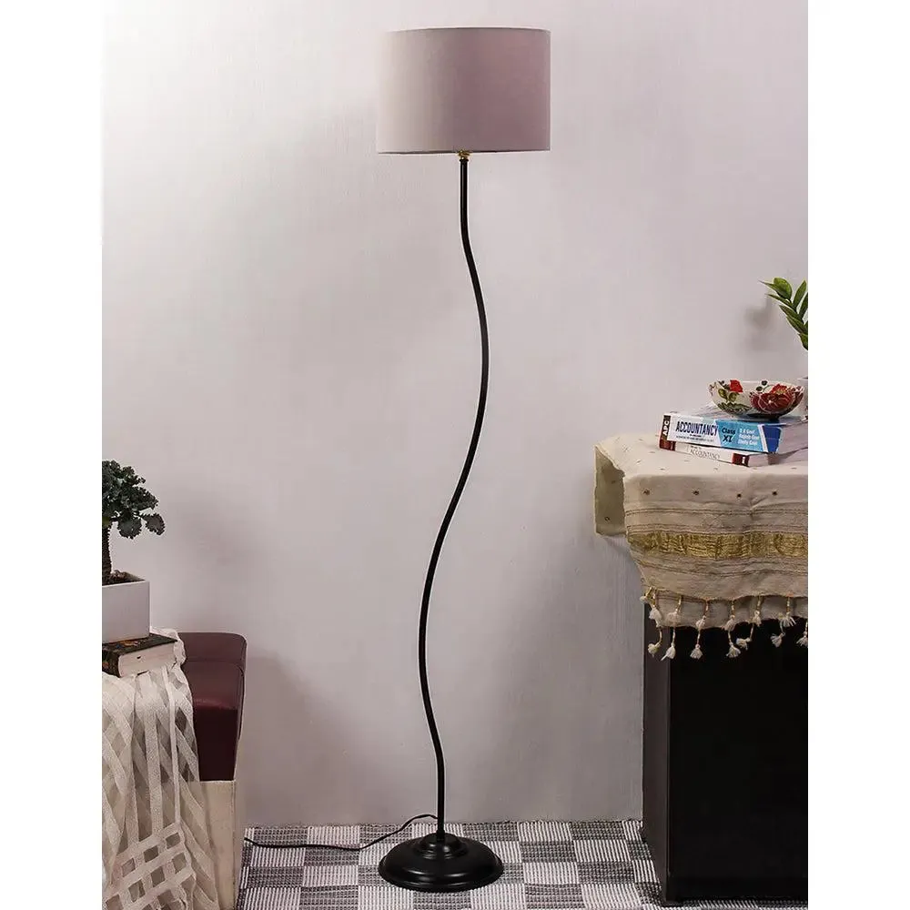 Deigner Wavy Floor Lamp With Drum Shape Cotton Shade Black