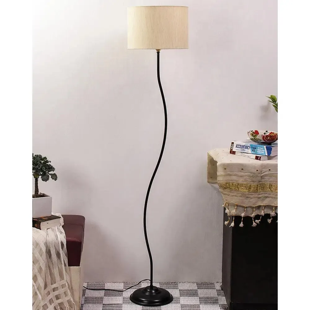 Deigner Wavy Floor Lamp With Drum Shape Cotton Shade Black