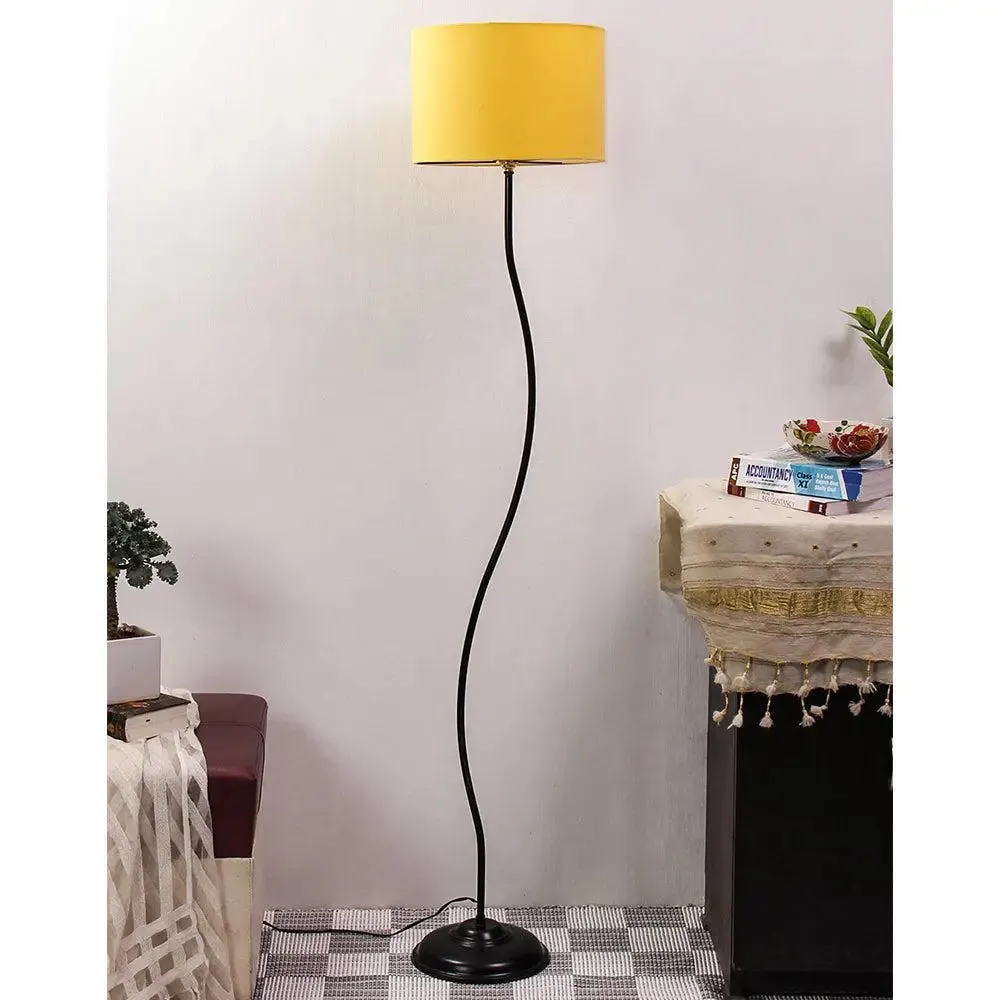 Deigner Wavy Floor Lamp With Drum Shape Cotton Shade Black