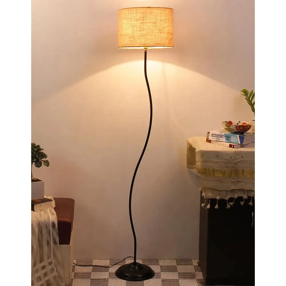 Deigner Wavy Floor Lamp With Drum Shape Jute Shade Beige