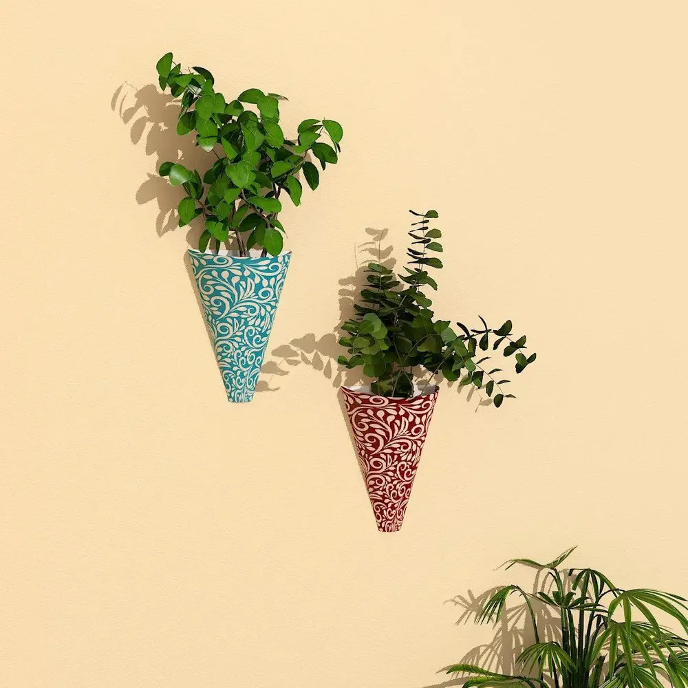 Designer Wall Vases With Motif Print