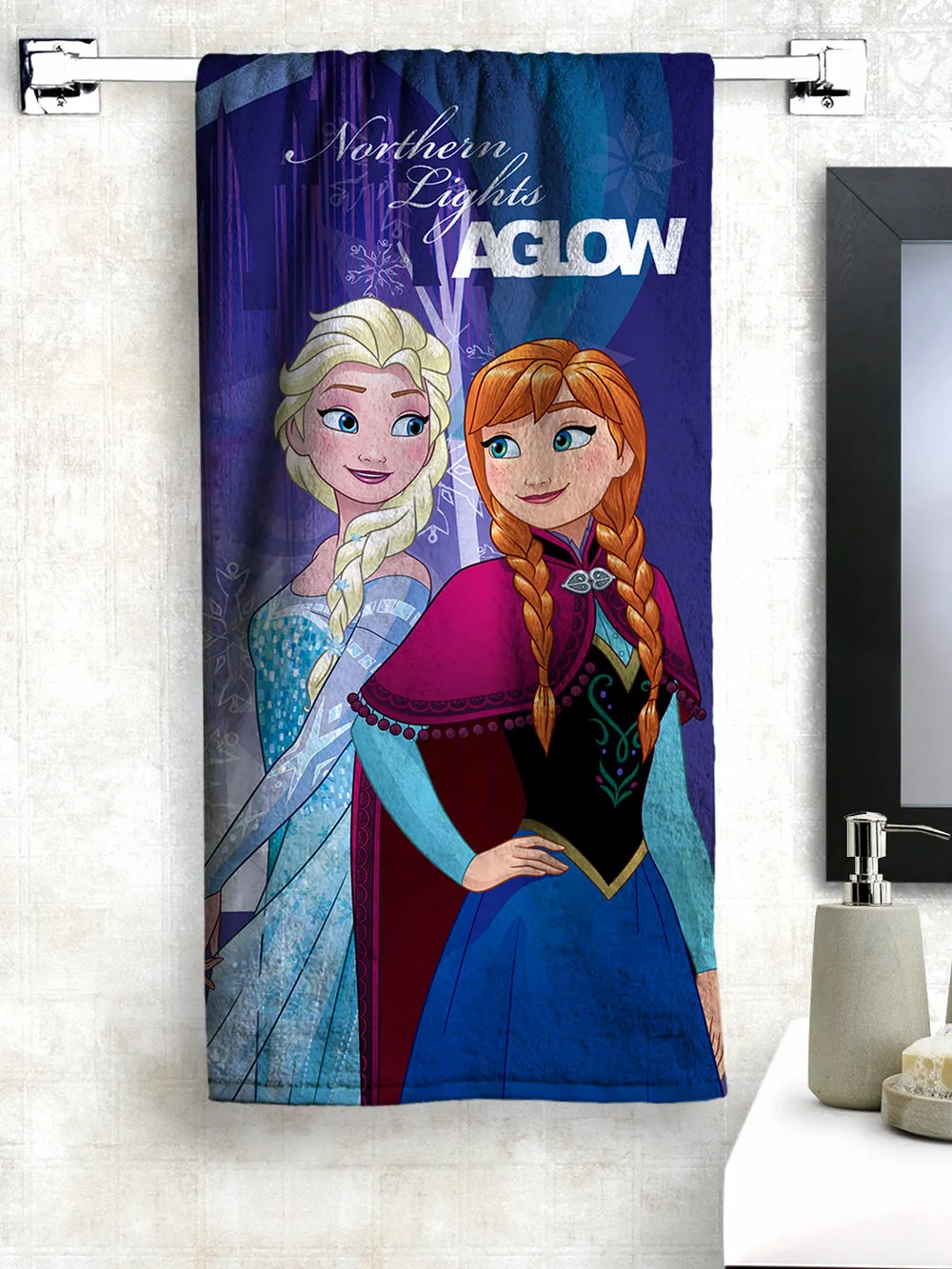 Disney Northern Lights AGLOW Frozen Kids Cotton Bath Towel